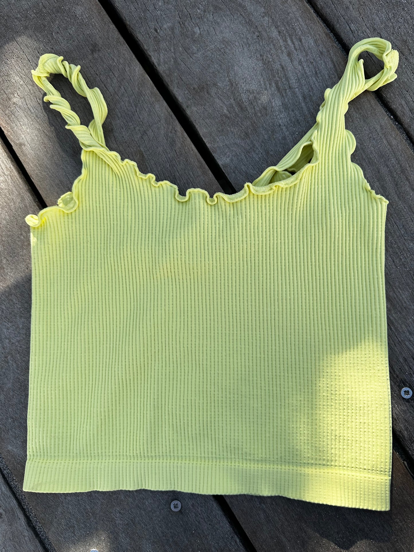 Wave Edge Crop Top