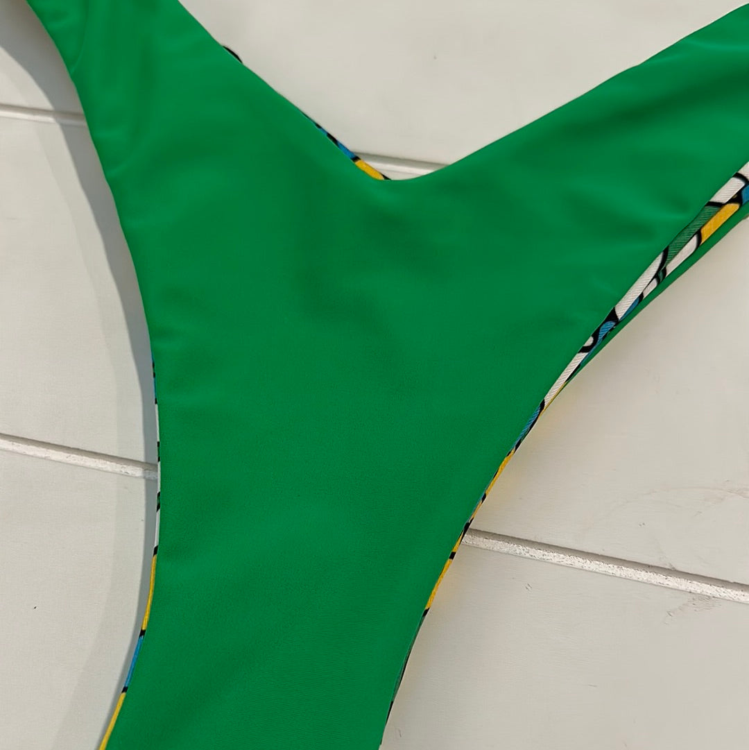 V Cut Bottom