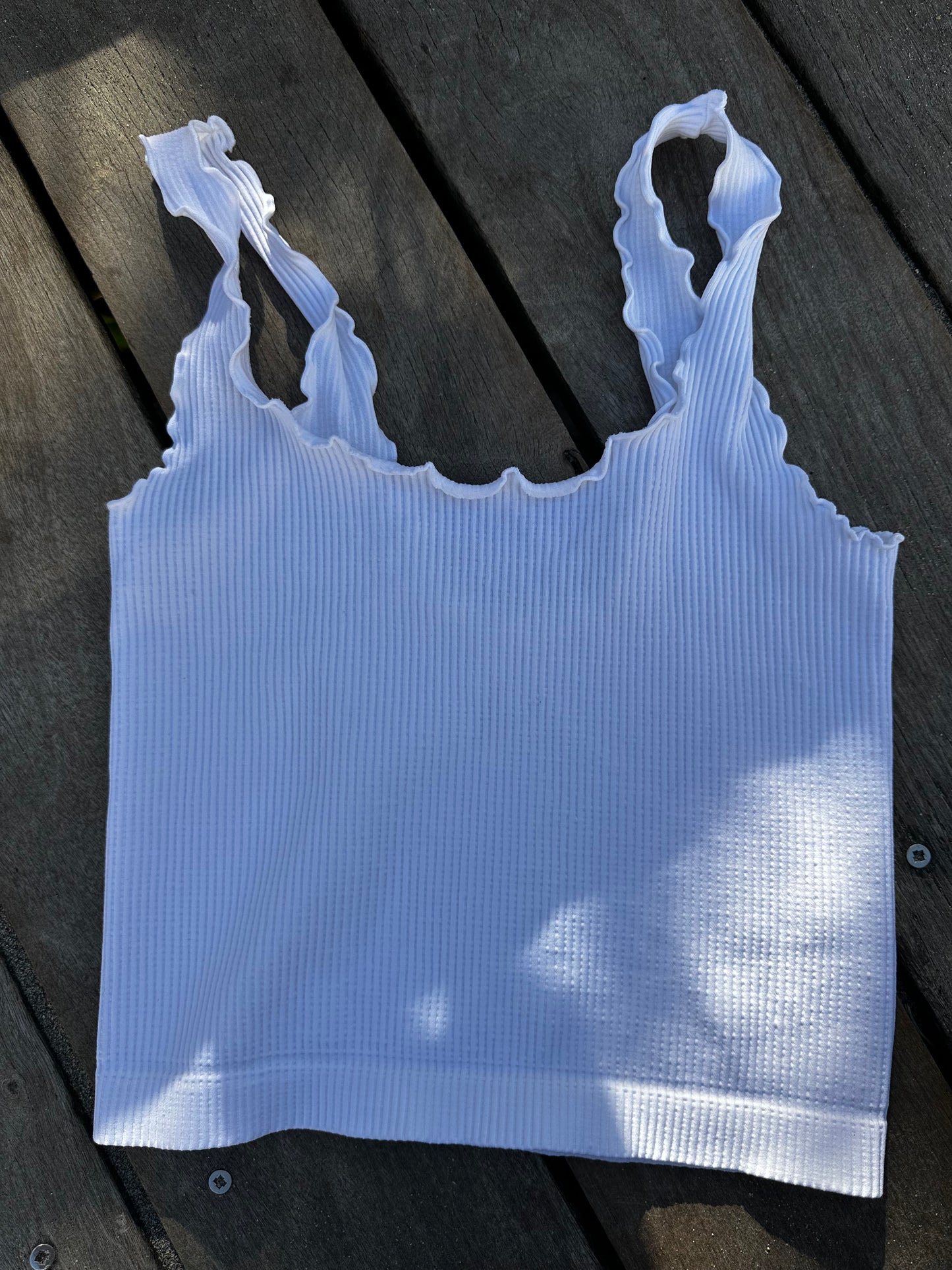 Wave Edge Crop Top