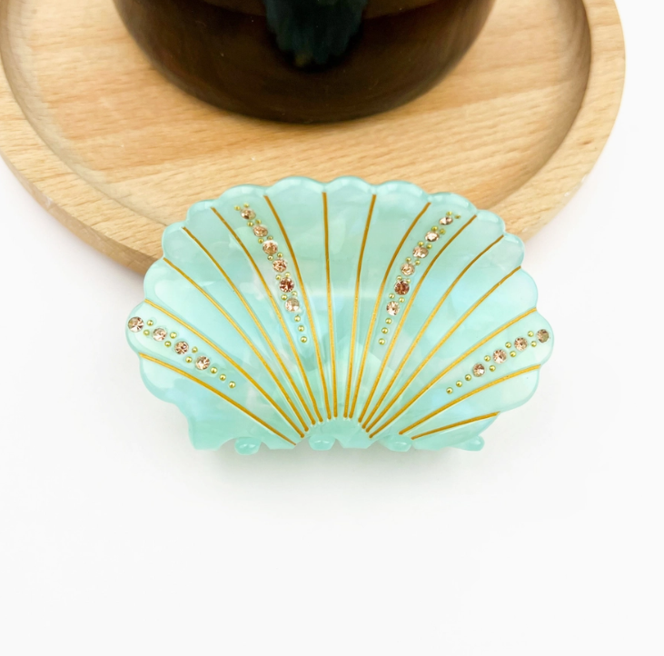 Crystal Shell Green Claw Clip