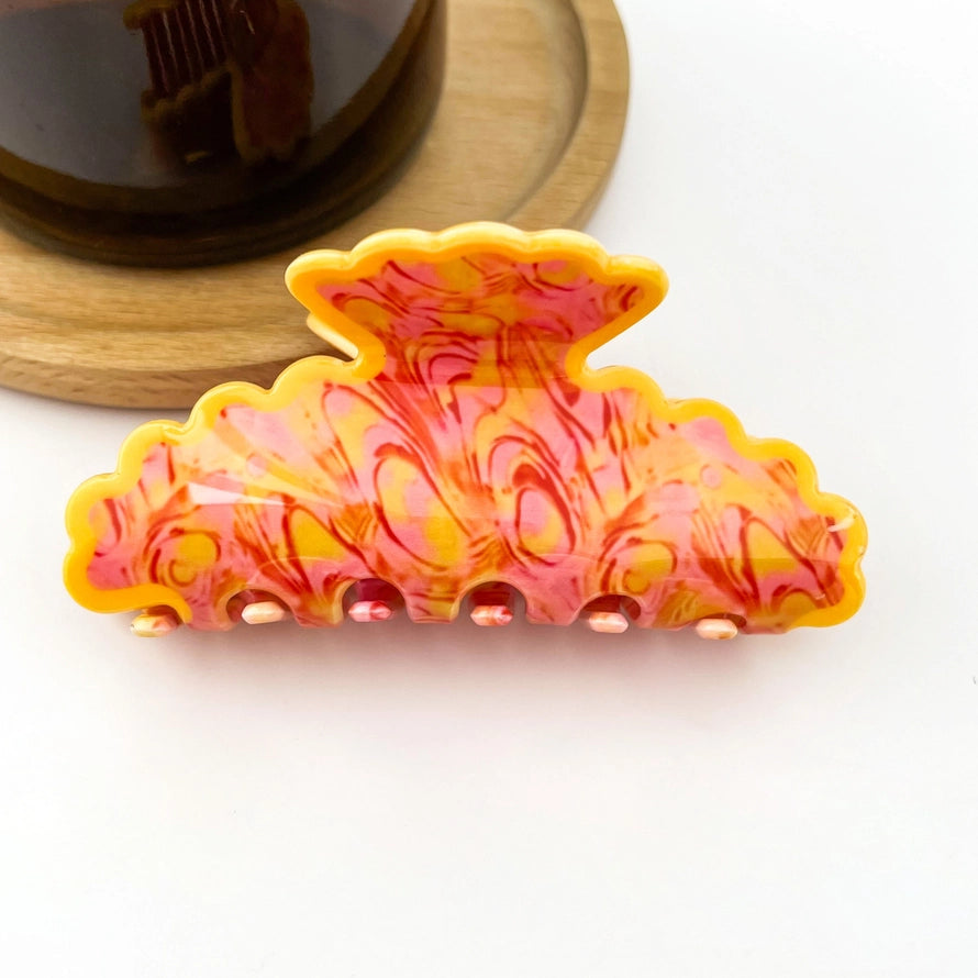 Wavy Edge Hair Clip